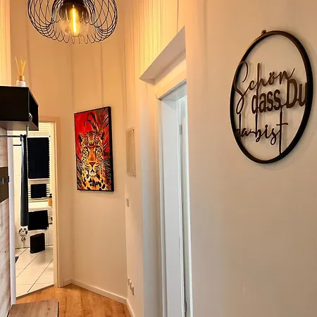 Modern With Terrace & Feel-good Factor Appartement