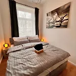 Appartement Modern With Terrace & Feel-good Factor