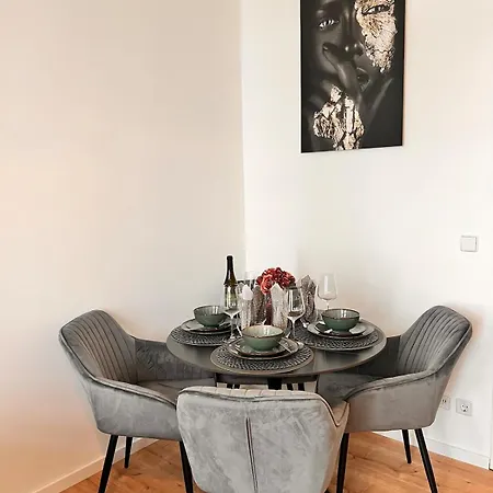 Modern With Terrace & Feel-good Factor Dresda